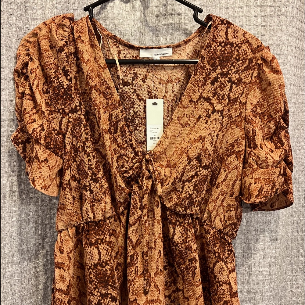 Snake print top